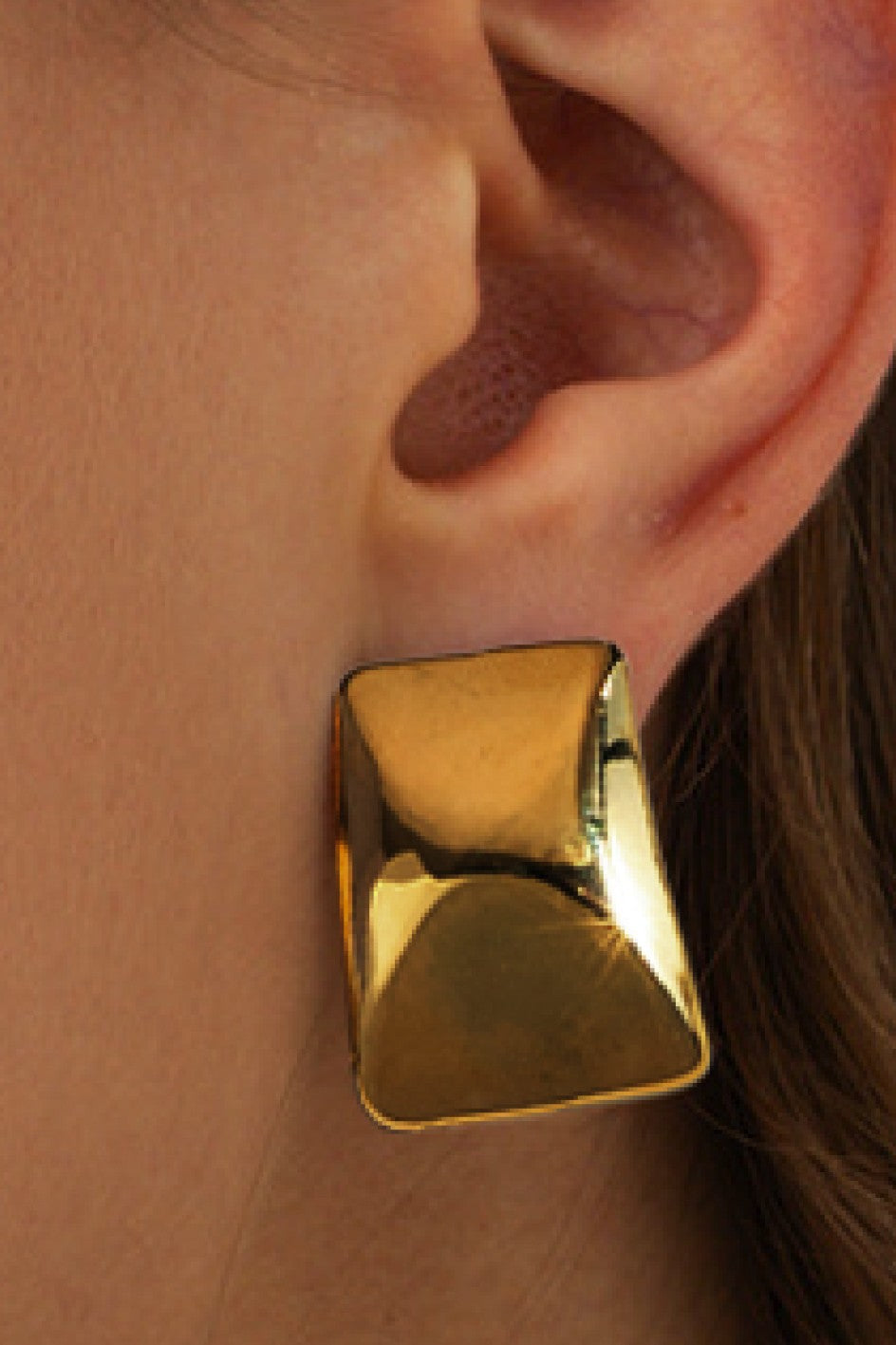 Athenea 18K Waterproof Non-Tarnish Stainless Steel Studs